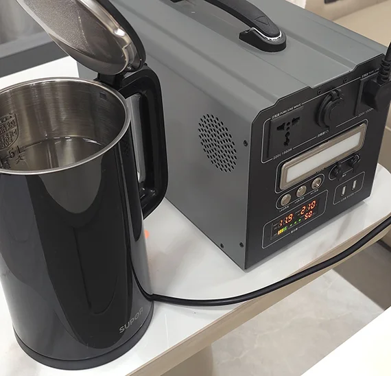 1500W Electric Kettle vs 800W Portable Power Station